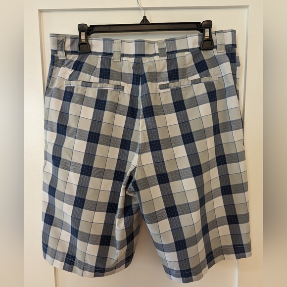 Callaway Mens Plaid Golf Shorts - Picture 2 of 5